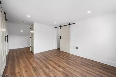 15 Dunkerly St, Totowa, NJ 07512 - Photo 10