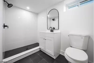 15 Dunkerly St, Totowa, NJ 07512 - Photo 14