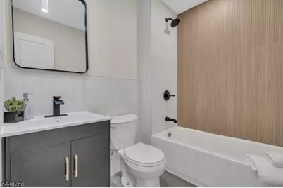 89 Schley St, Newark, NJ 07112 - Photo 22