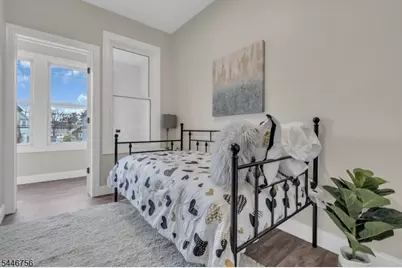 89 Schley St, Newark, NJ 07112 - Photo 26
