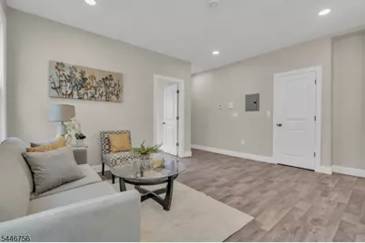 89 Schley St, Newark, NJ 07112 - Photo 8