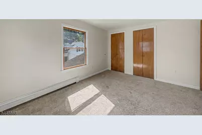 12 High St, Andover, NJ 07821 - Photo 40