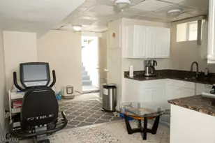 40 Oaktree Ln, Bloomfield, NJ 07003 - Photo 38