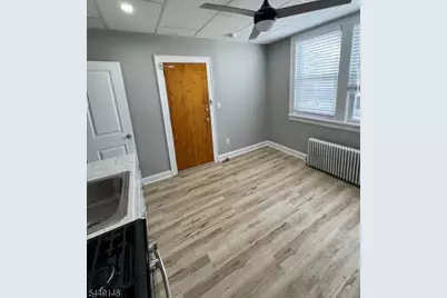 172 Washington Ave #9A, Little Ferry, NJ 07643 - Photo 2