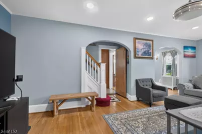 1501 Rose Ter, Union Township, NJ 07083 - Photo 8