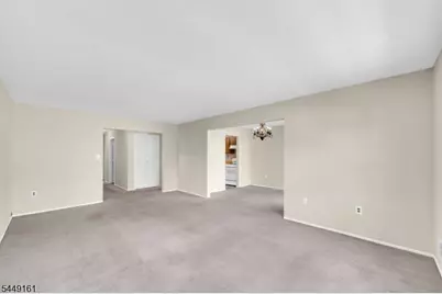 11 Reef Pl, Brick Twp., NJ 08723 - Photo 8
