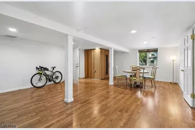 328 Hillside Ave, Livingston, NJ 07039 - Photo 26