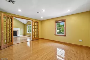 328 Hillside Ave, Livingston, NJ 07039 - Photo 18