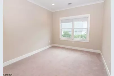 14 Clover Ct, Berkeley Heights Township, NJ 07922 - Photo 12