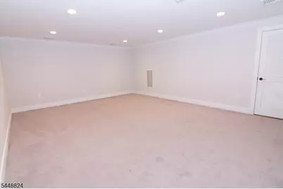 14 Clover Ct, Berkeley Heights Township, NJ 07922 - Photo 12