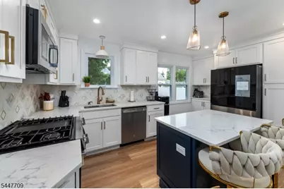 139 Hoover Ave, Bloomfield, NJ 07003 - Photo 2