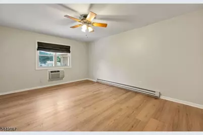 15 Cottage St #1B, Midland Park, NJ 07432 - Photo 10
