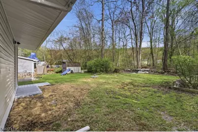 46 Wildwood Rd, Jefferson Township, NJ 07438 - Photo 18