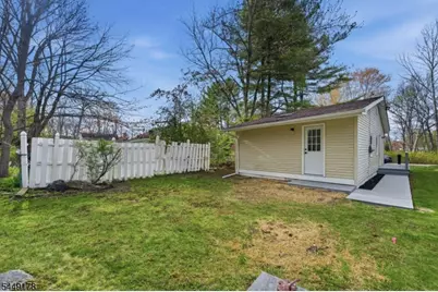 46 Wildwood Rd, Jefferson Township, NJ 07438 - Photo 16
