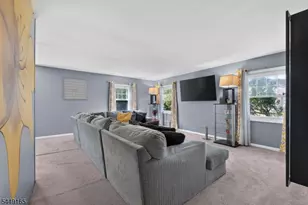 6 Meadowbrook Pl, Willingboro Twp., NJ 08046 - Photo 4