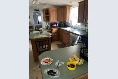 504 Kenbury, Branchburg Township, NJ 08876 - Photo 4