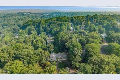 21 Gloucester Rd, Summit, NJ 07901 - Photo 50
