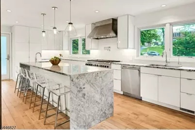 21 Gloucester Rd, Summit, NJ 07901 - Photo 12