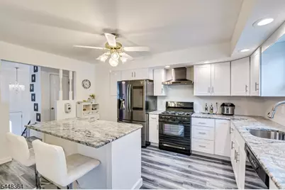 737 W 8th St, Plainfield, NJ 07060 - Photo 12