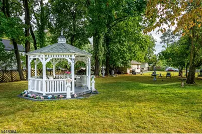 737 W 8th St, Plainfield, NJ 07060 - Photo 42