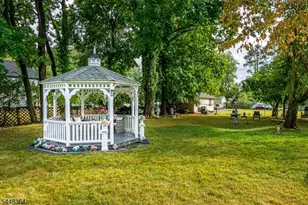 737 W 8th St, Plainfield, NJ 07060 - Photo 42