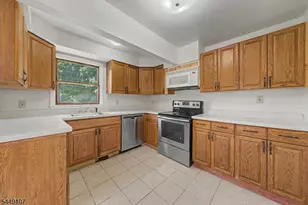 10-12 High St, Andover, NJ 07821 - Photo 12