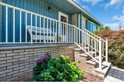 22 Fulton Rd, Franklin Township, NJ 08873 - Photo 6