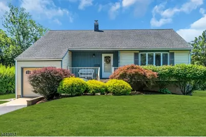 22 Fulton Rd, Franklin Township, NJ 08873 - Photo 4