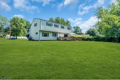 22 Fulton Rd, Franklin Township, NJ 08873 - Photo 32