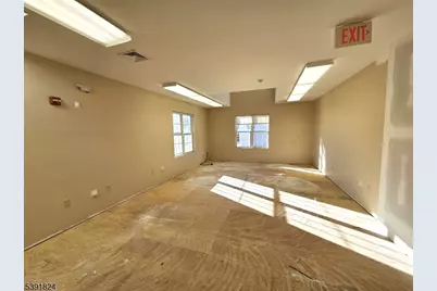 5 Walter E Foran Blvd, Raritan Township, NJ 08822 - Photo 2