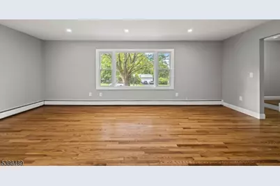14 Kim Ln, Washington Township, NJ 07840 - Photo 12