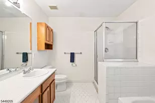9 Gallop Ln, Franklin Township, NJ 08873 - Photo 16
