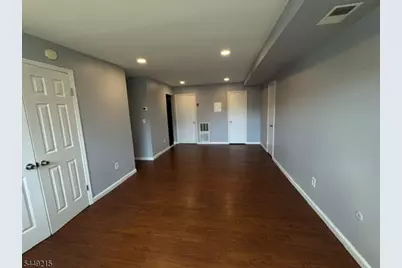 332 College Dr, Edison, NJ 08817 - Photo 8