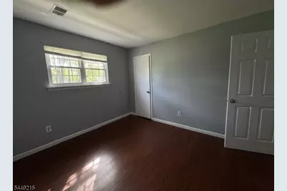 332 College Dr, Edison, NJ 08817 - Photo 4