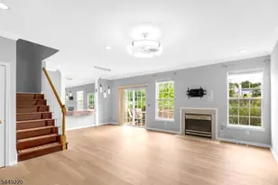 72 Albert Ct, Parsippany, NJ 07054 - Photo 4