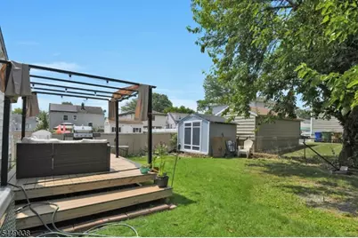 915 Essex Ave, Linden, NJ 07036 - Photo 28