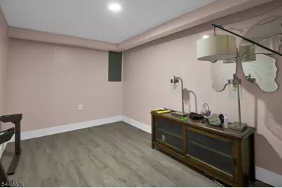 915 Essex Ave, Linden, NJ 07036 - Photo 24