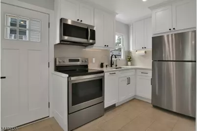 915 Essex Ave, Linden, NJ 07036 - Photo 4