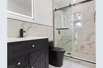 19 Cliffside Trl, Denville, NJ 07834 - Photo 22