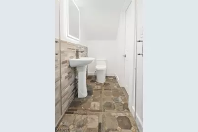 19 Cliffside Trl, Denville, NJ 07834 - Photo 34