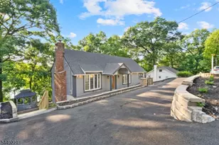 19 Cliffside Trail, Denville, NJ 07834 - Photo 6