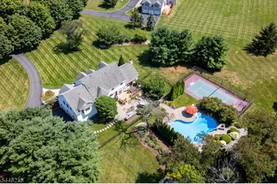5 Sun Valley Way, Washington Township, NJ 07853 - Photo 2