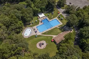 53 Old Wood Rd, Morris Plains, NJ 07950 - Photo 36