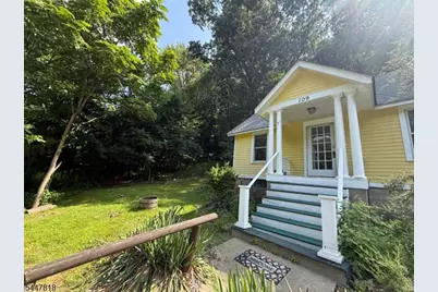 109 Carey Ave, Butler, NJ 07405 - Photo 2