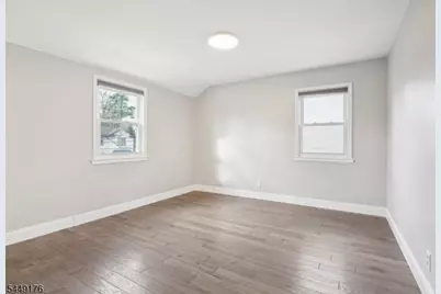 41 Brookside Ave, Livingston, NJ 07039 - Photo 8