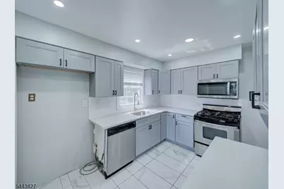 418 Harrison Ave, Manville, NJ 08835 - Photo 8