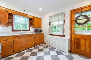 186 MacDonald Dr, Wayne, NJ 07470 - Photo 12