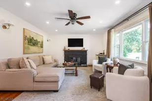 186 MacDonald Dr, Wayne, NJ 07470 - Photo 6