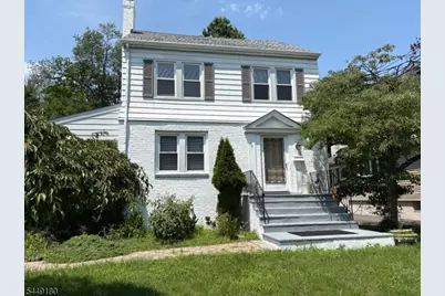 9 Royal Ave, Livingston, NJ 07039 - Photo 1