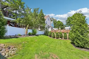 35 Cleveland St, Caldwell, NJ 07006 - Photo 4